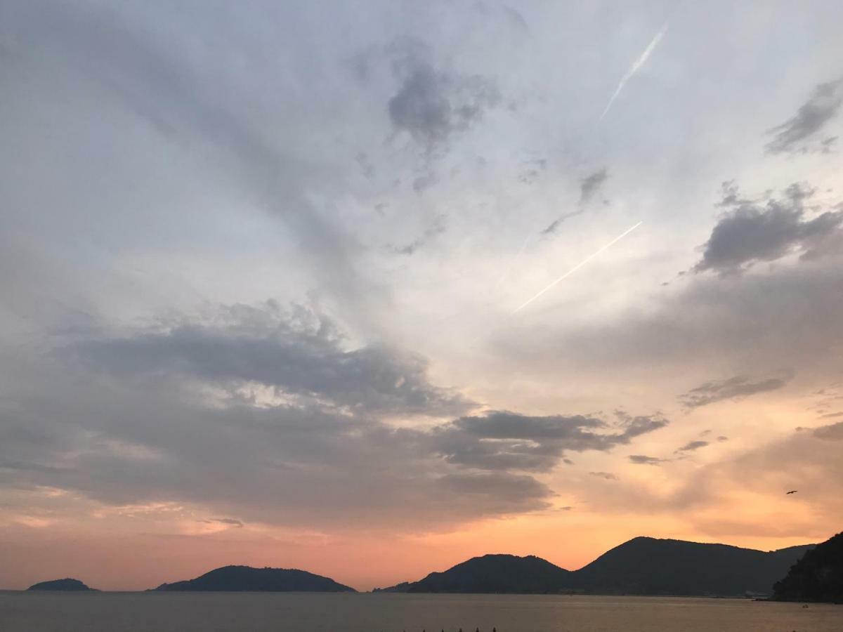 La Maggiolina Camere La Spezia Eksteriør bilde